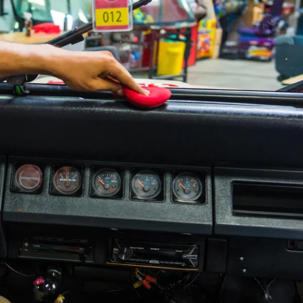 VRP - ვინილის, რეზინის, პლასტმასის საპრიალებელი და დამცავი